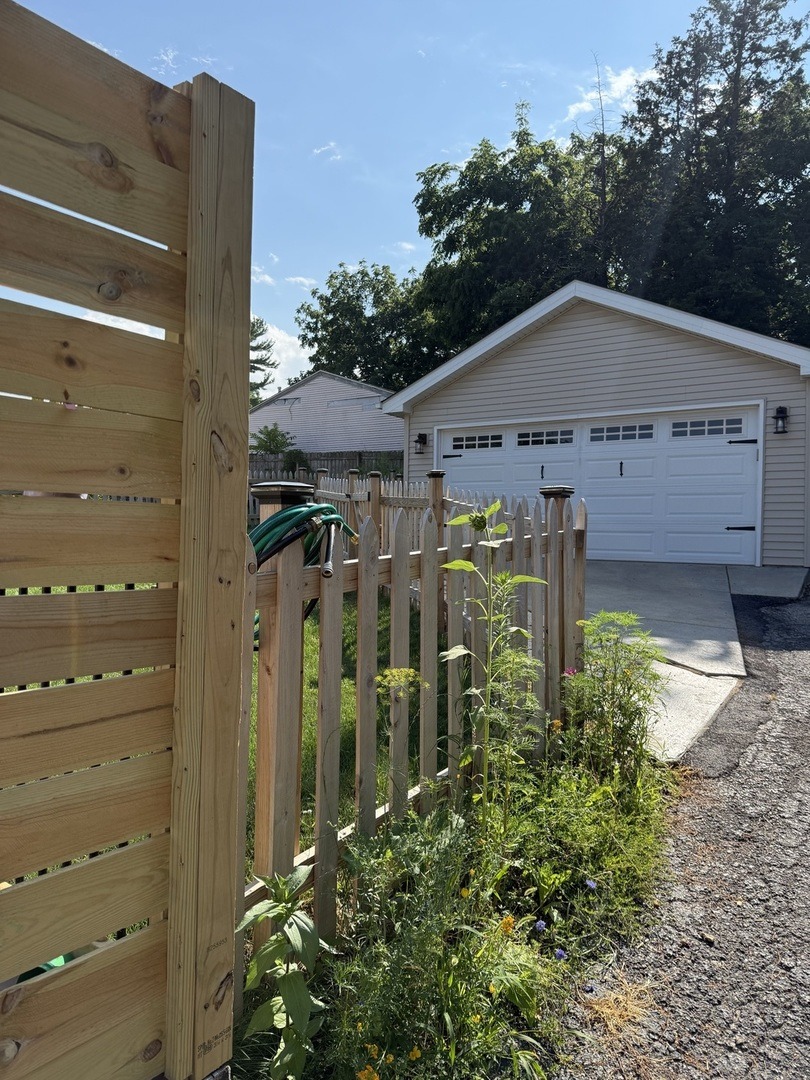 Walnut St, Lemont, IL 60439 #1