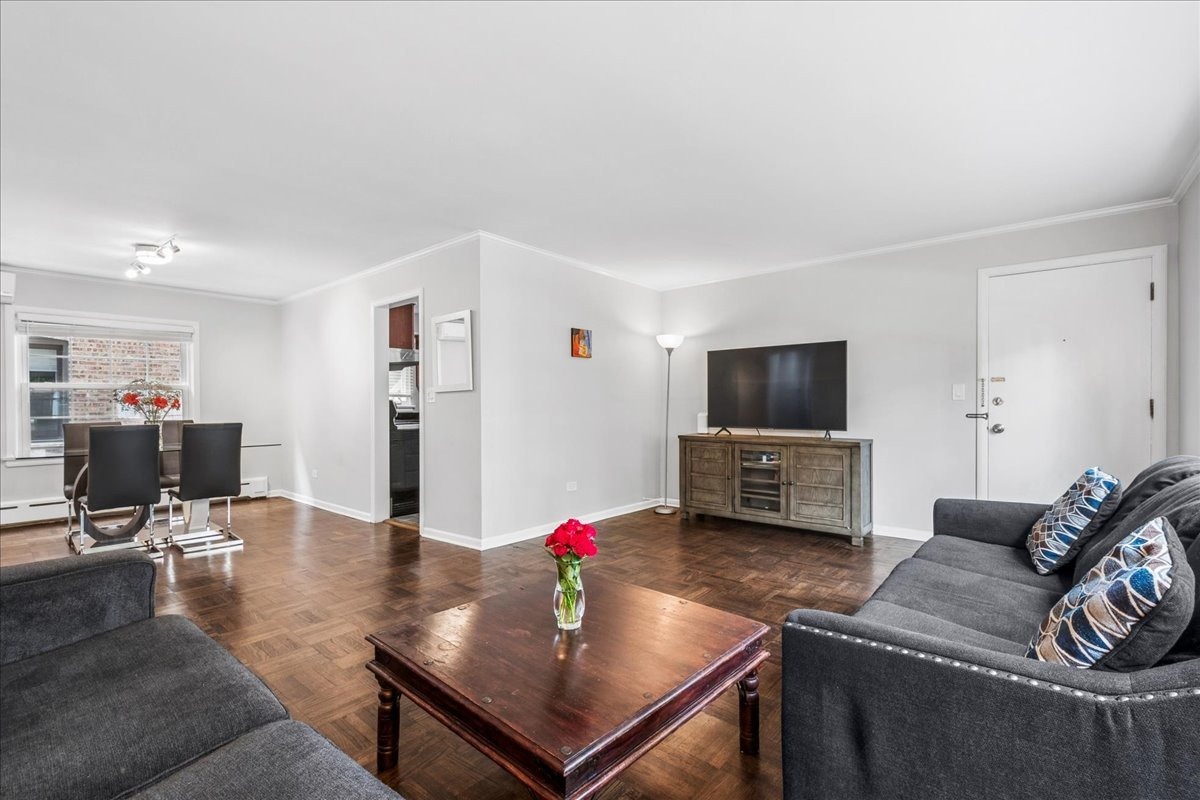 Sherman Ave, Evanston, IL 60201 #1
