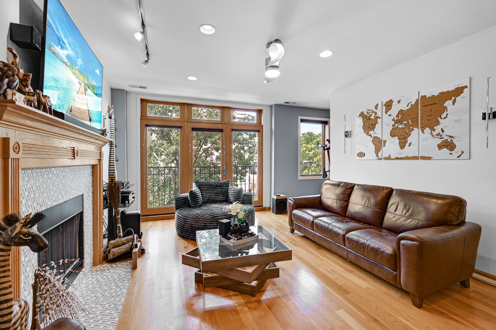 Ingleside Ave, Chicago, IL 60637