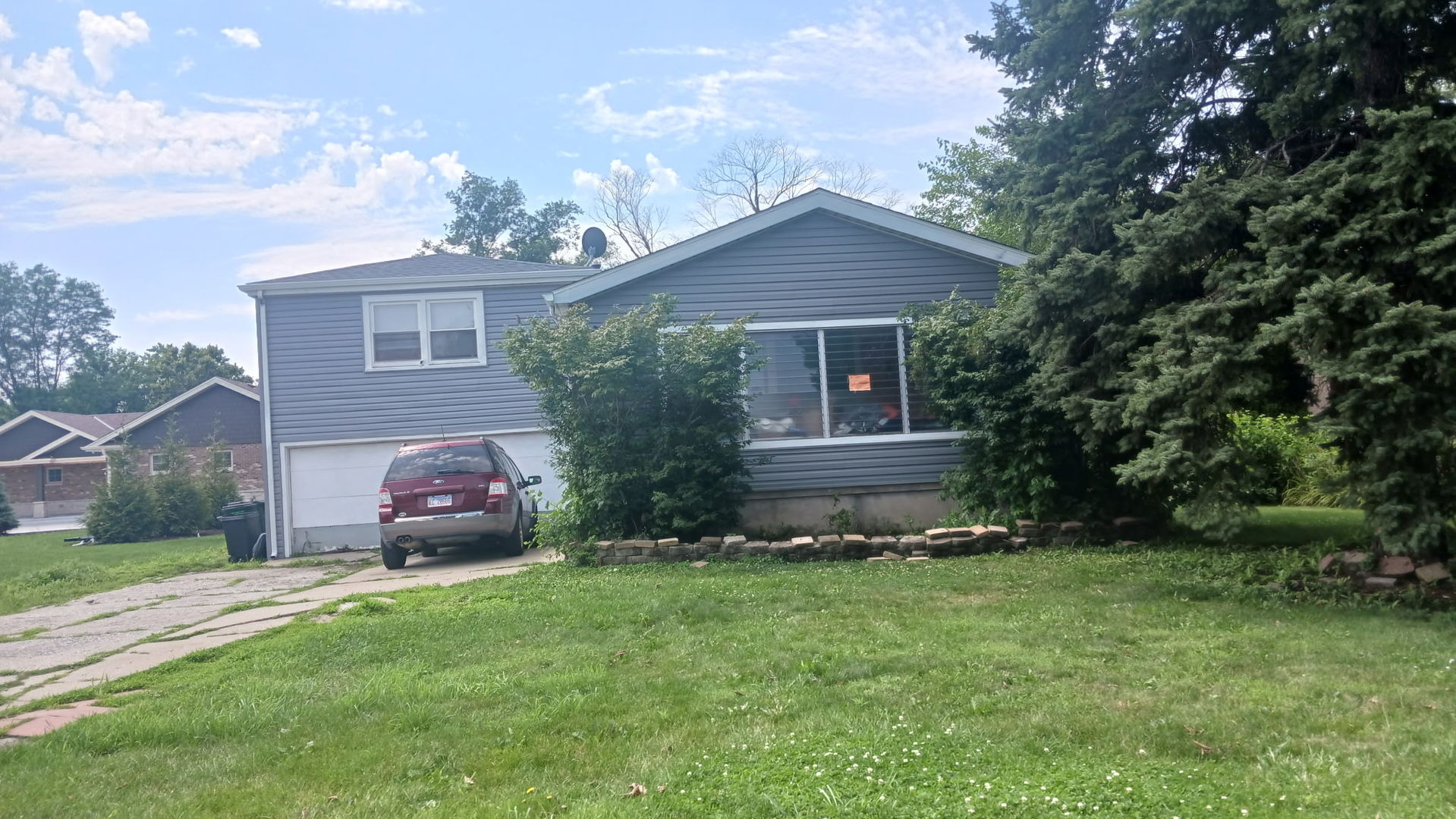 57th St, Countryside, IL 60525
