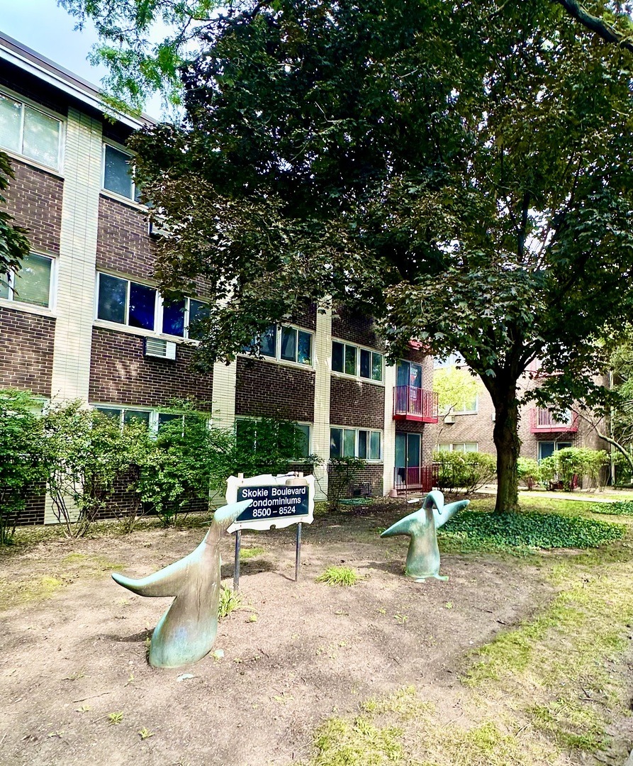 Skokie Blvd, Skokie, IL 60077