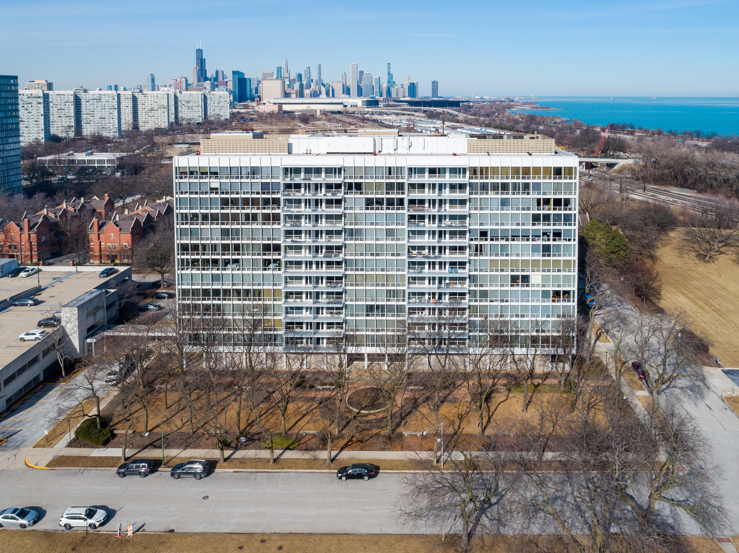 32nd St, Chicago, IL 60616