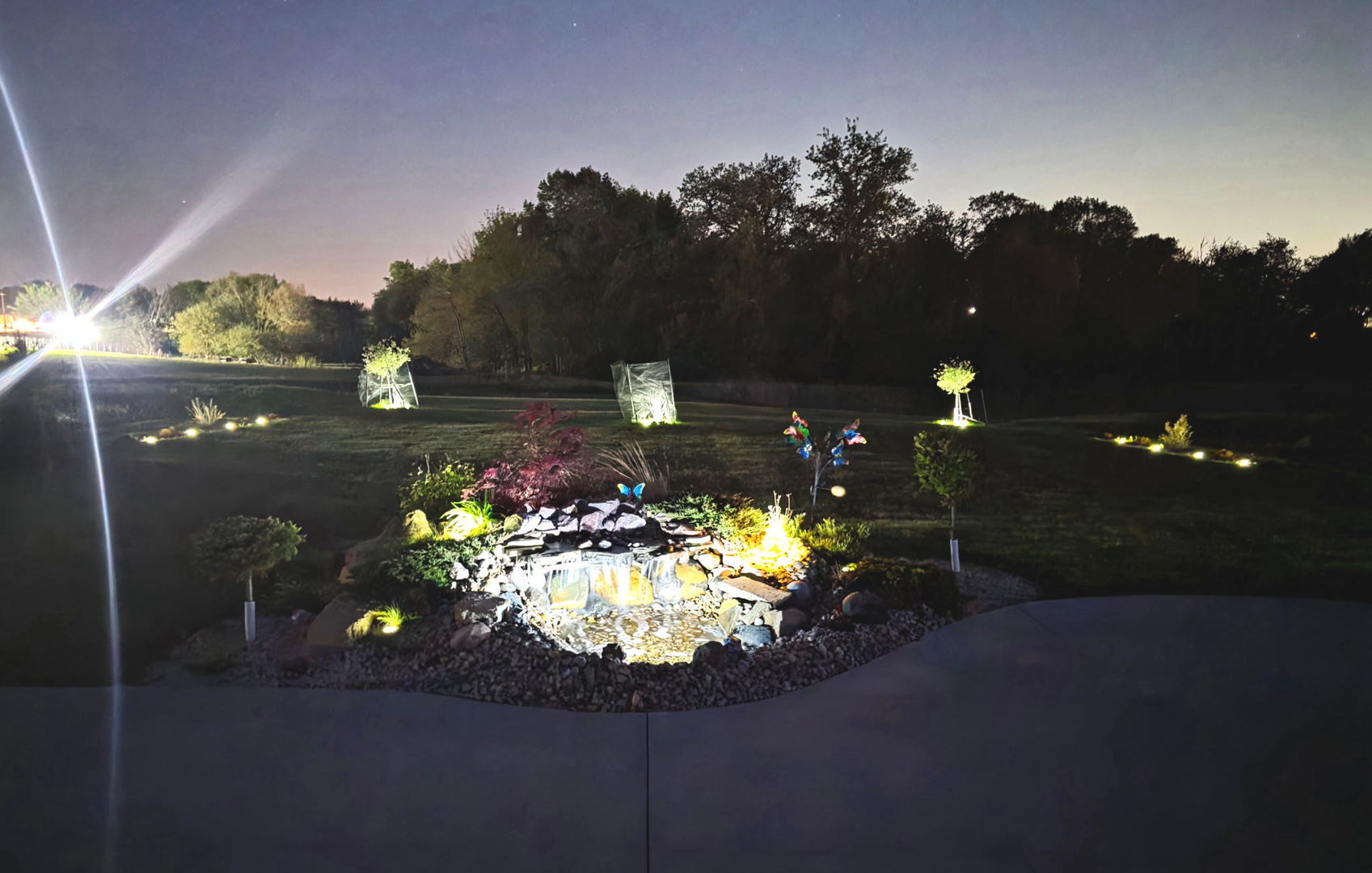 Viola Dr, Le Claire, IA 52753