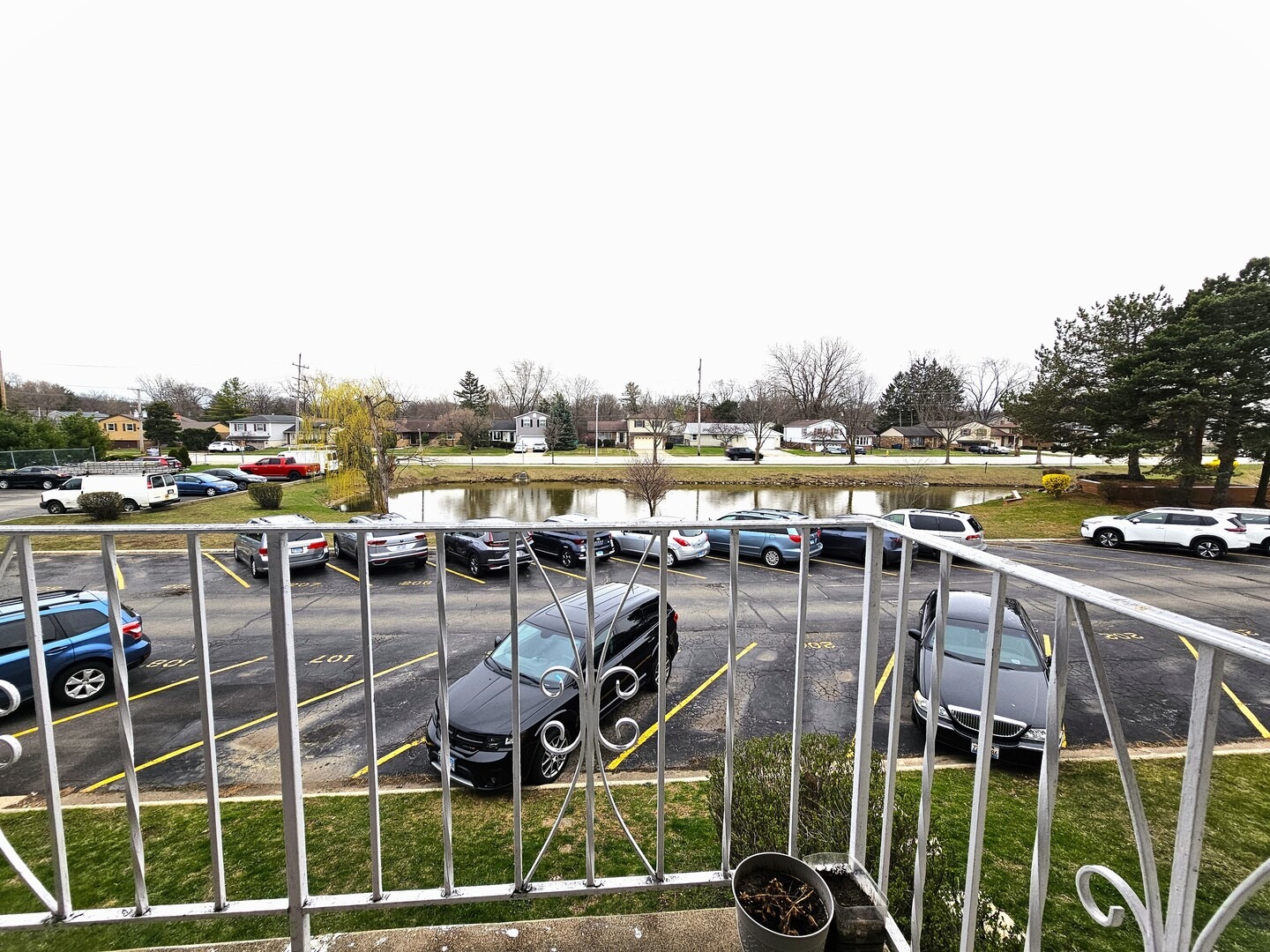 Old Willow Rd, Prospect Heights, IL 60070