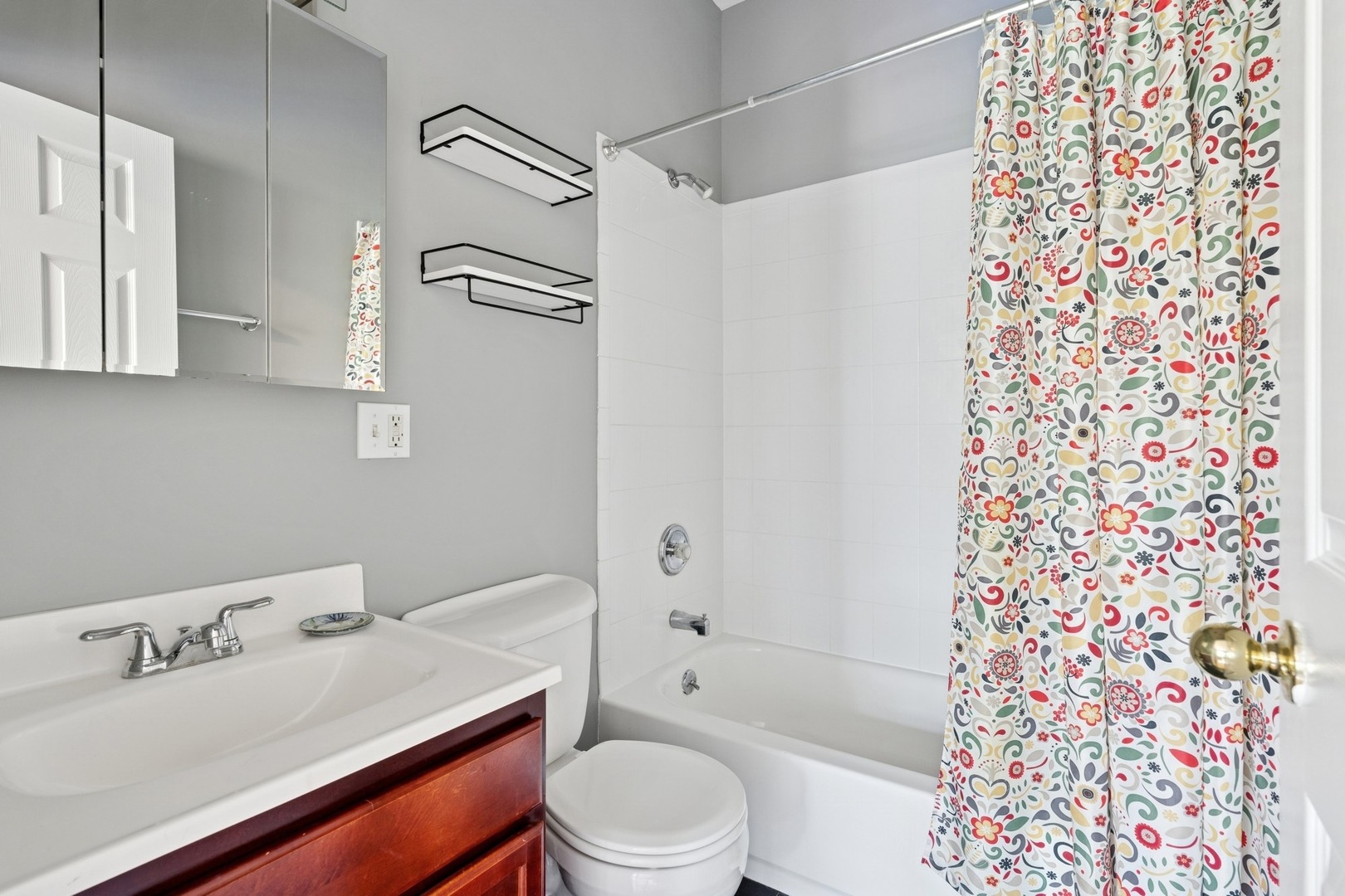 62nd St, Chicago, IL 60637 #1