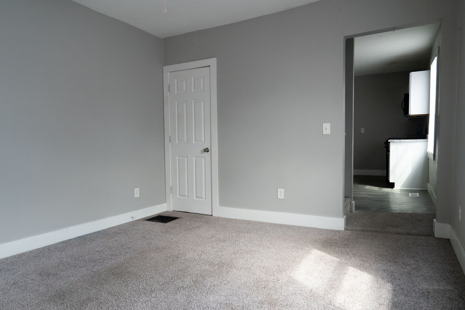 5th St, Davenport, IA 52802 #1