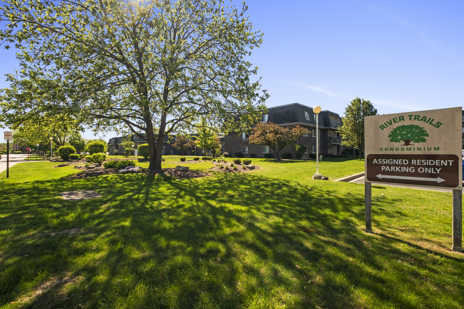 Crabapple Dr, Prospect Heights, IL 60070 #1