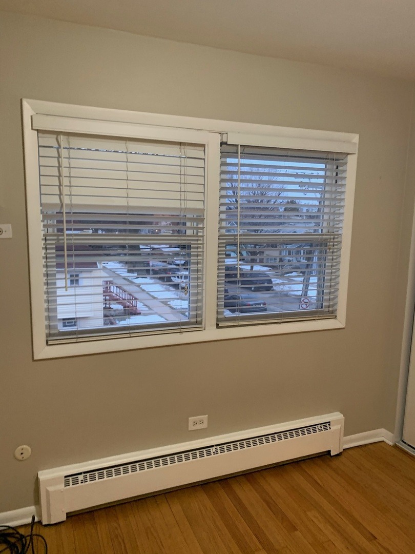 Fullerton Ave, Elmwood Park, IL 60707