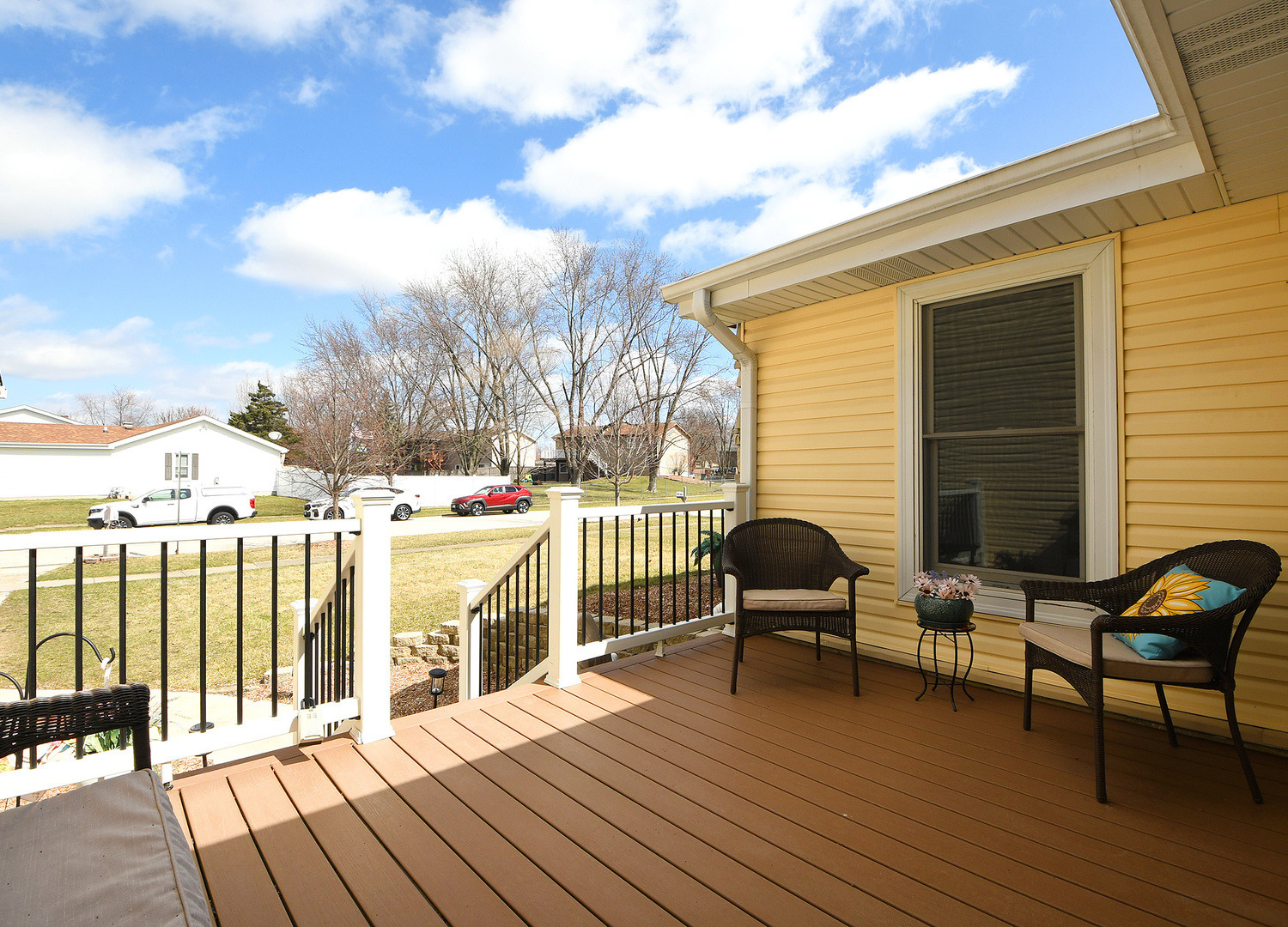 Magnolia Dr, Frankfort, IL 60423