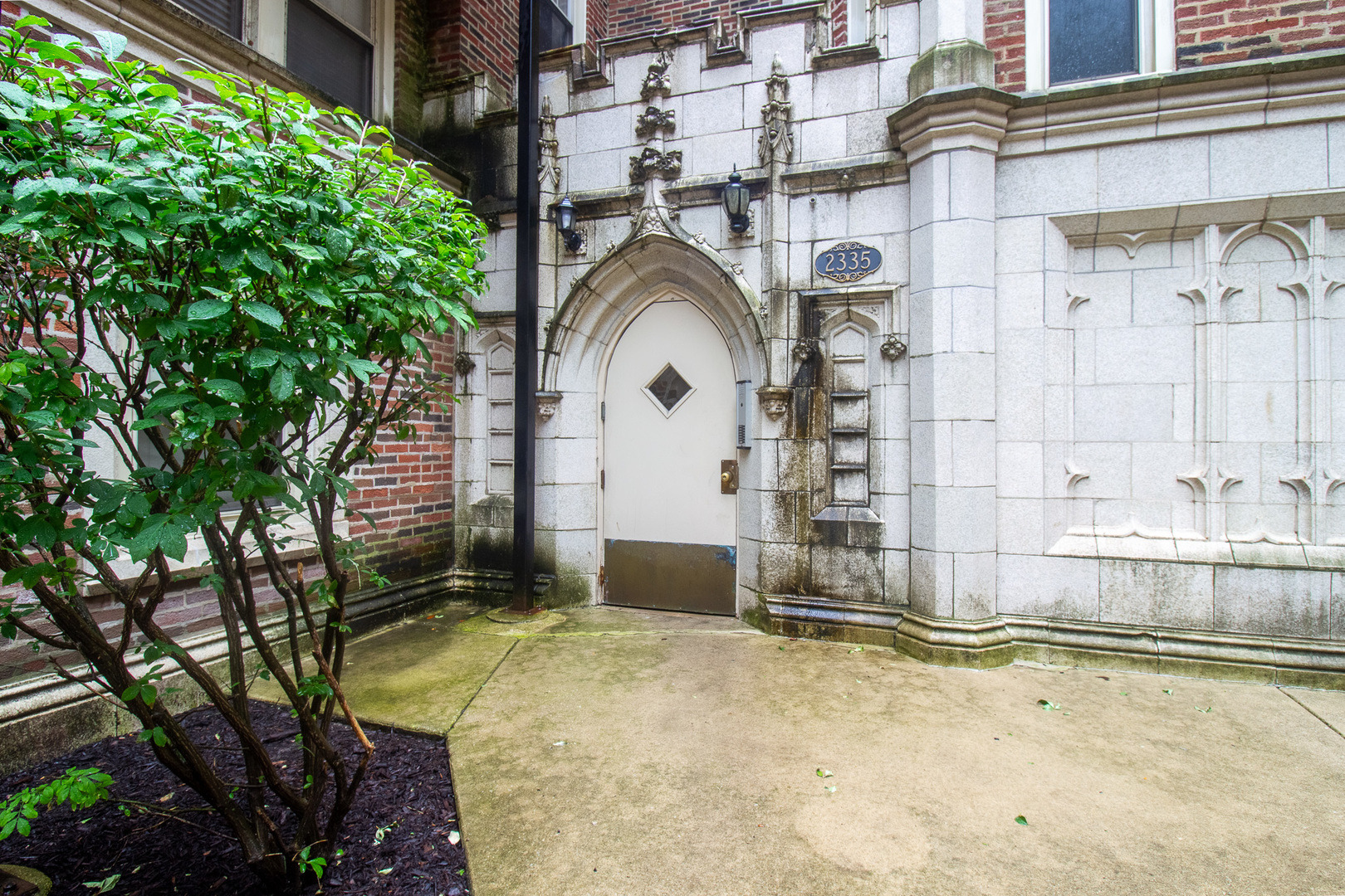 70th Pl, Chicago, IL 60649 #1