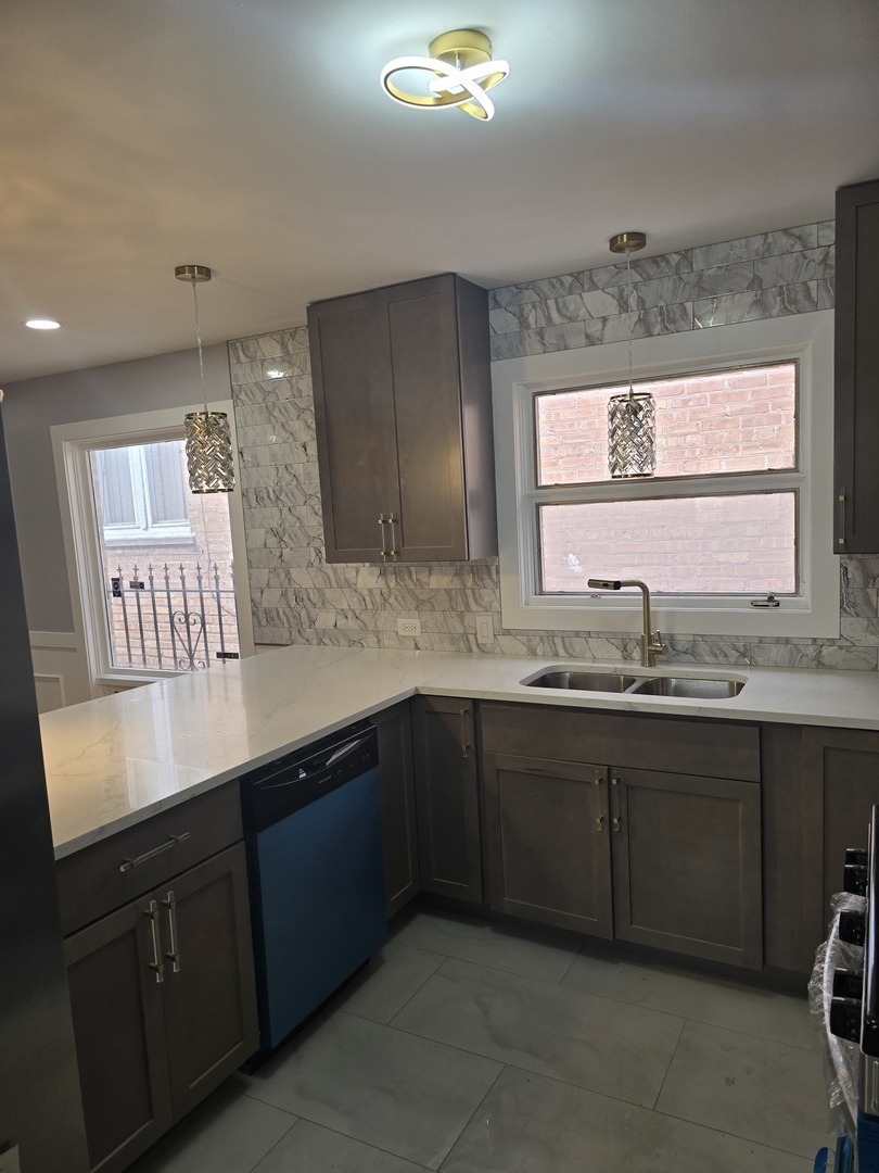 Michigan Ave, Chicago, IL 60628 #1