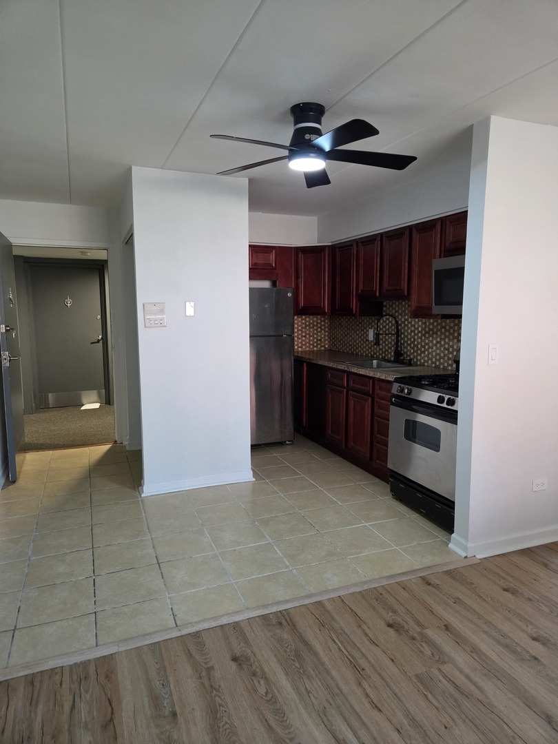 Thatcher Ave, River Grove, IL 60171