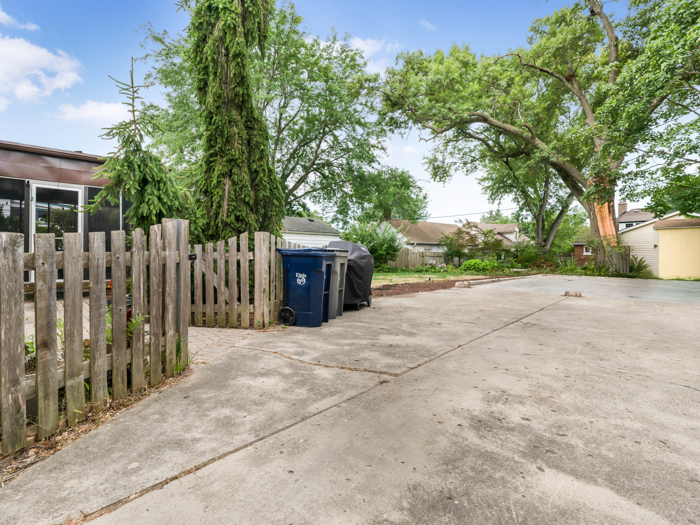 Duncan Ave, Elgin, IL 60120 #1