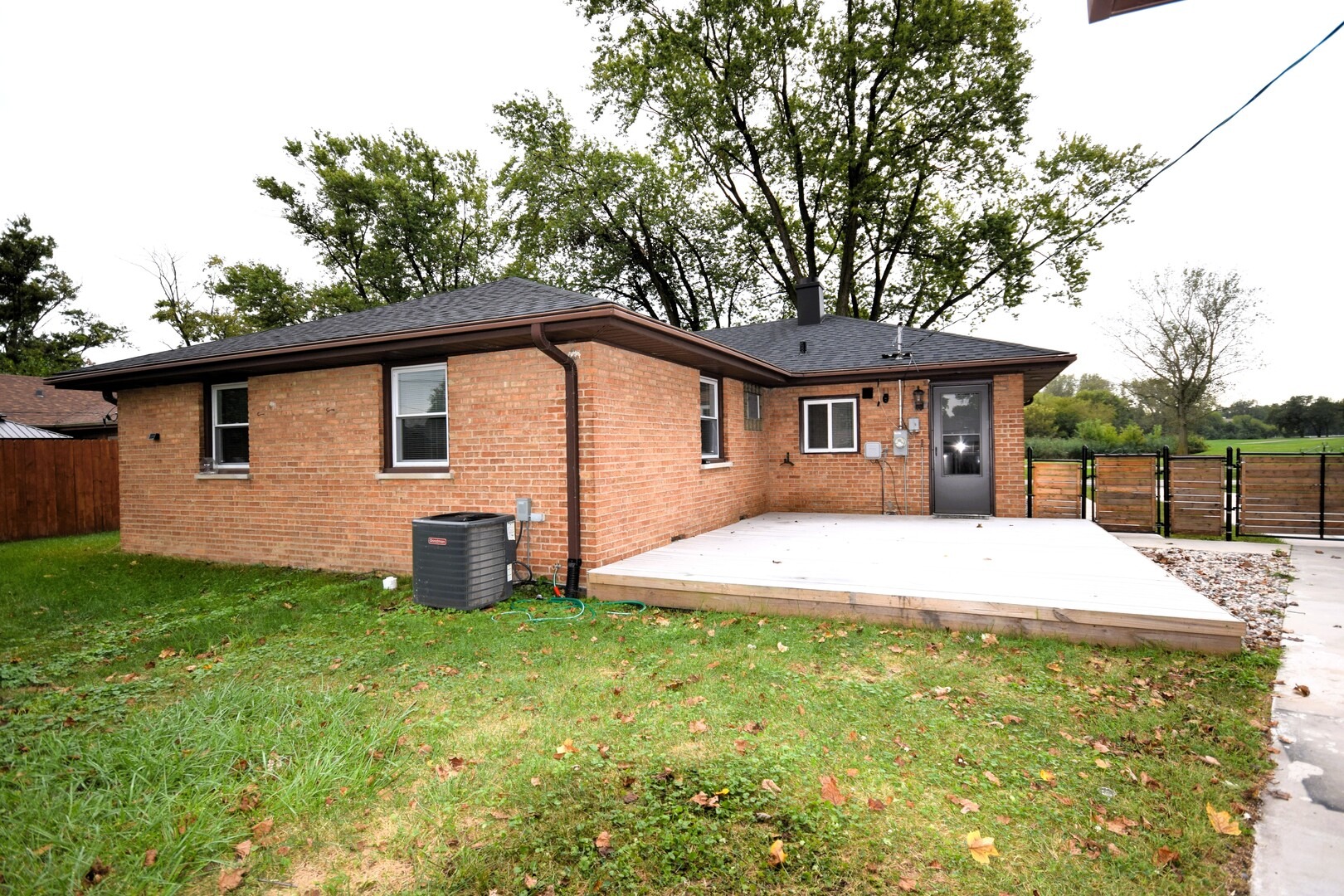 116th St, Worth, IL 60482