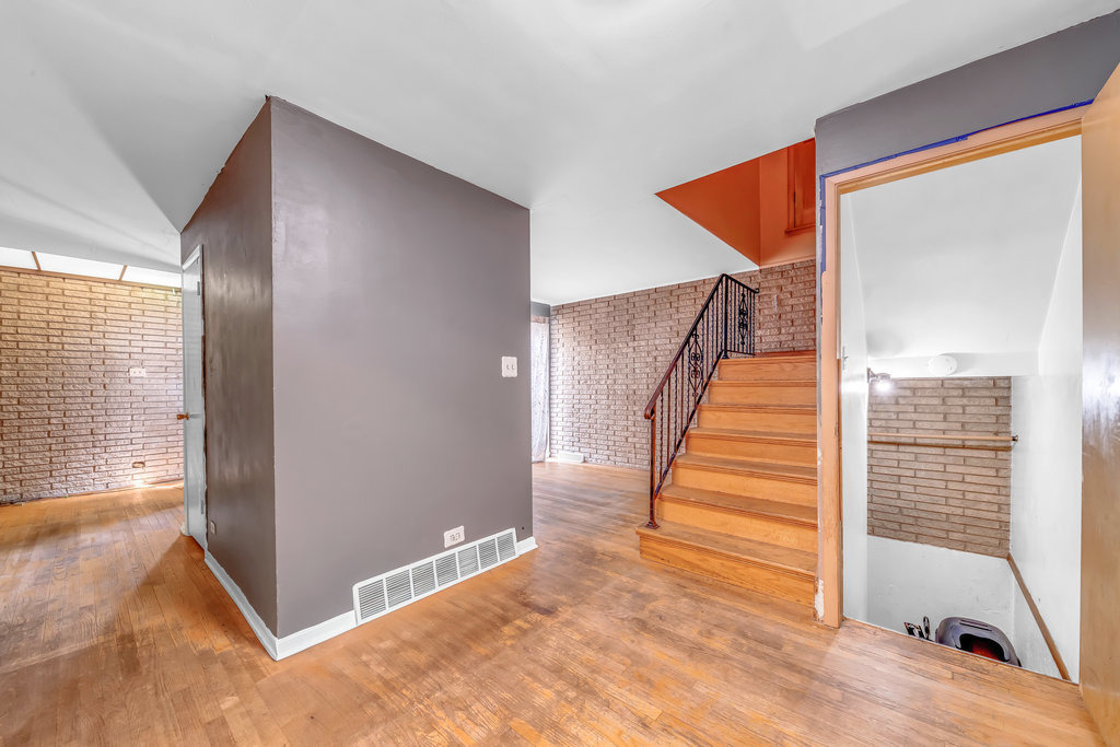 Kedzie Ave, Evergreen Park, IL 60805