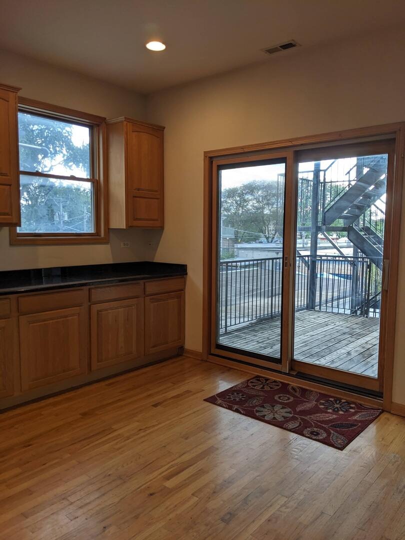 Claremont Ave, Chicago, IL 60645 #1