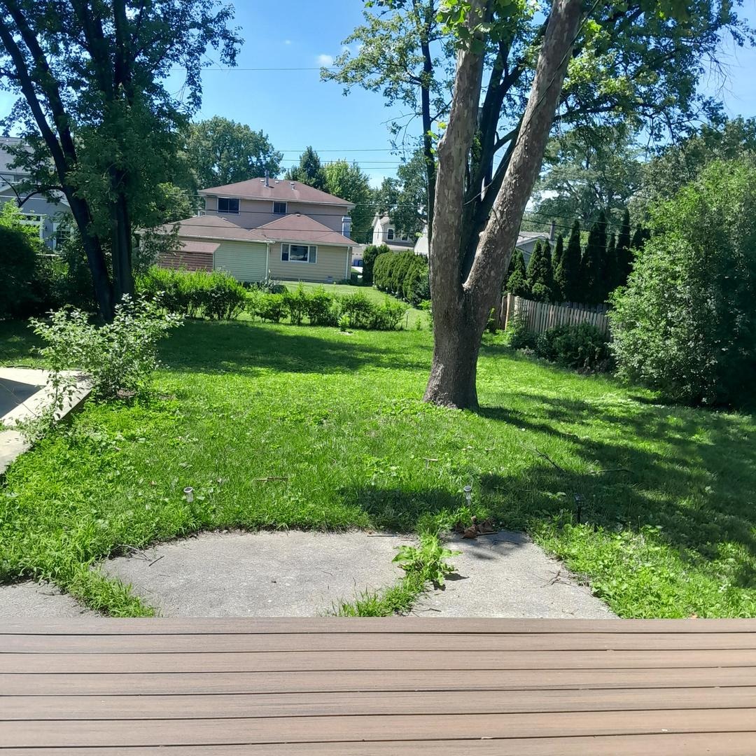 Louis St, Mount Prospect, IL 60056