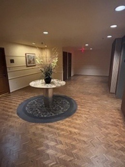 Lincoln Ave, Lincolnwood, IL 60712