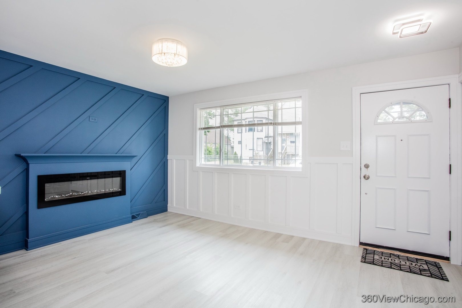 Luella Ave, Chicago, IL 60617 #1