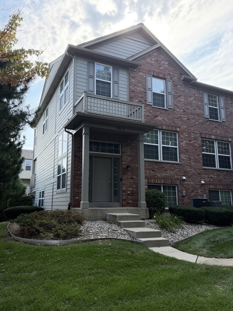 Bristol Ln, Wood Dale, IL 60191 #1