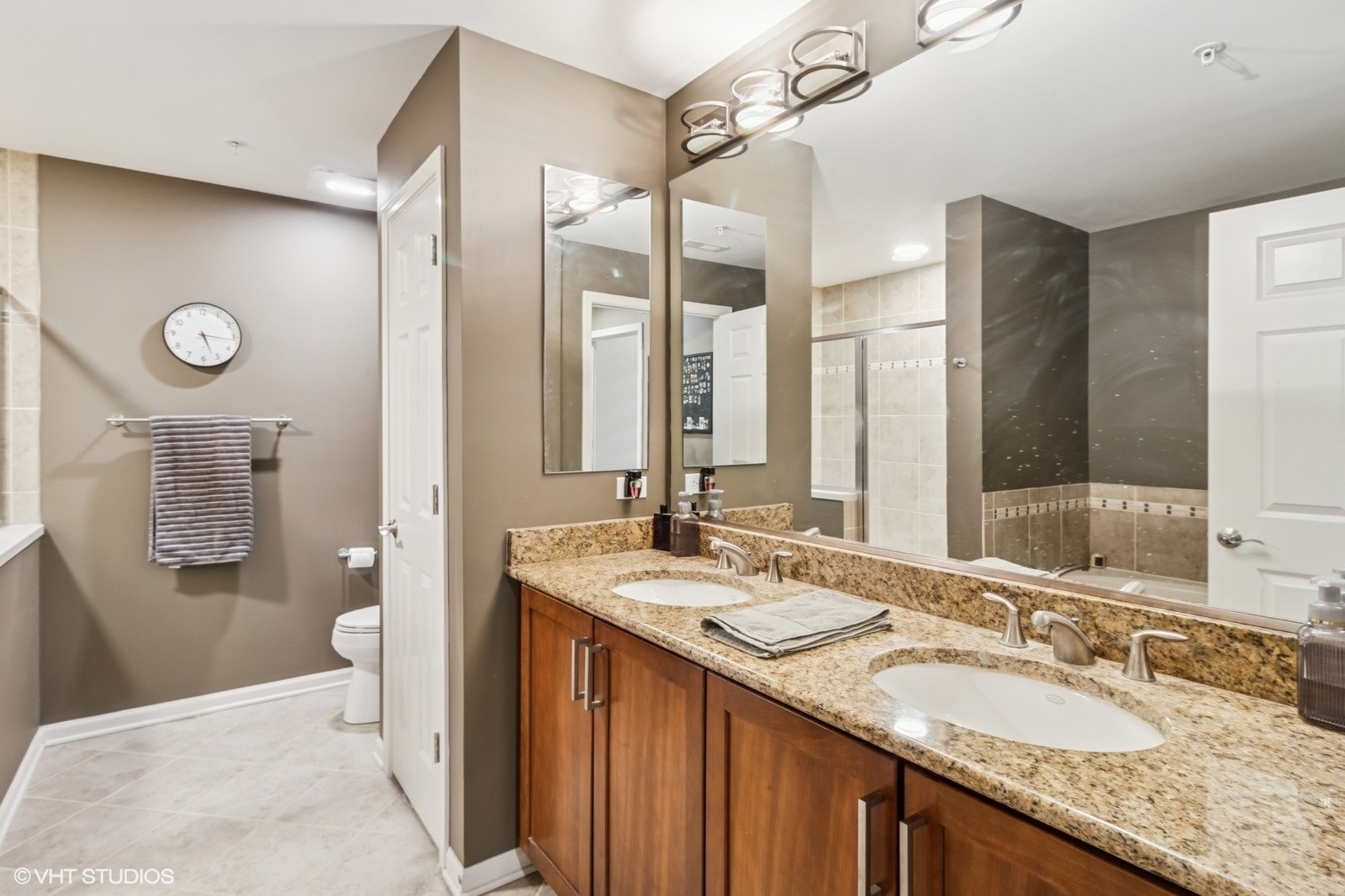 Quentin Rd, Palatine, IL 60067 #1