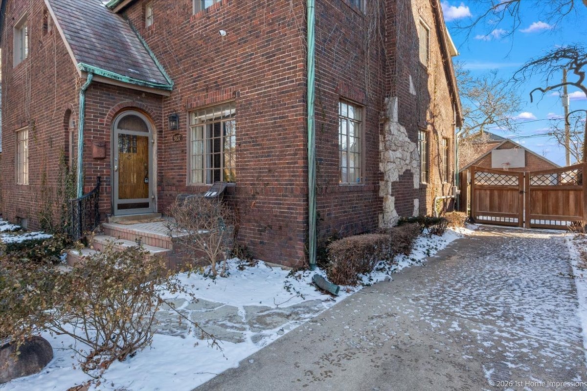 Hamilton Ave, Chicago, IL 60643 #1