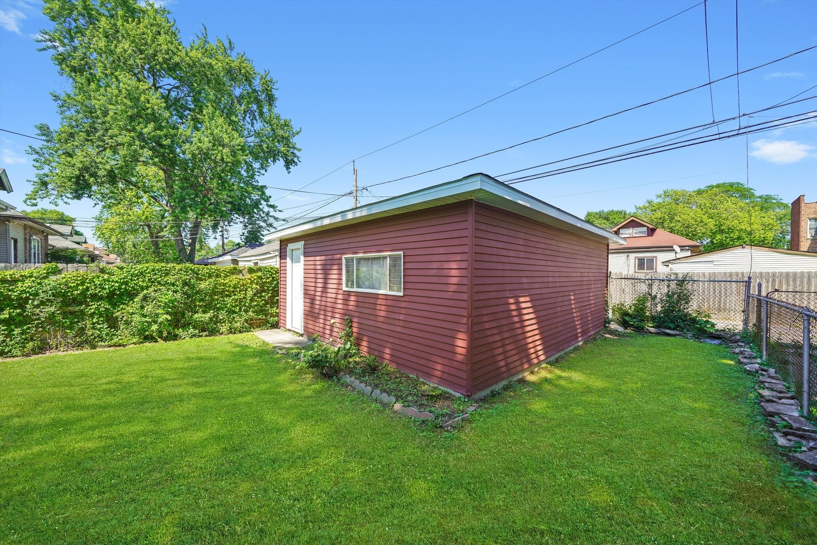 Paxton Ave, Chicago, IL 60617 #1