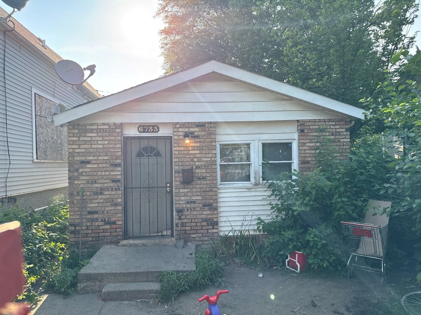 Throop St, Chicago, IL 60636 #1