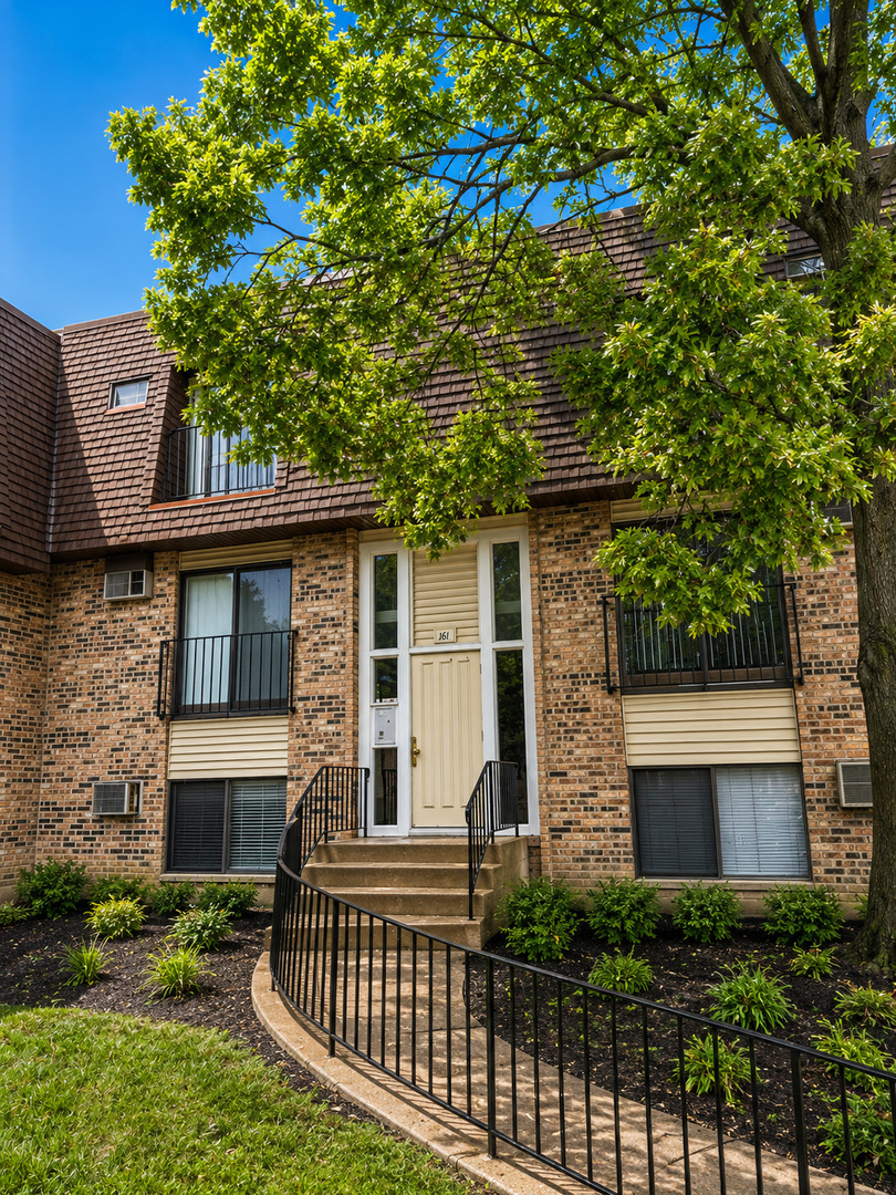 Waters Edge Dr, Glendale Heights, IL 60139 #1