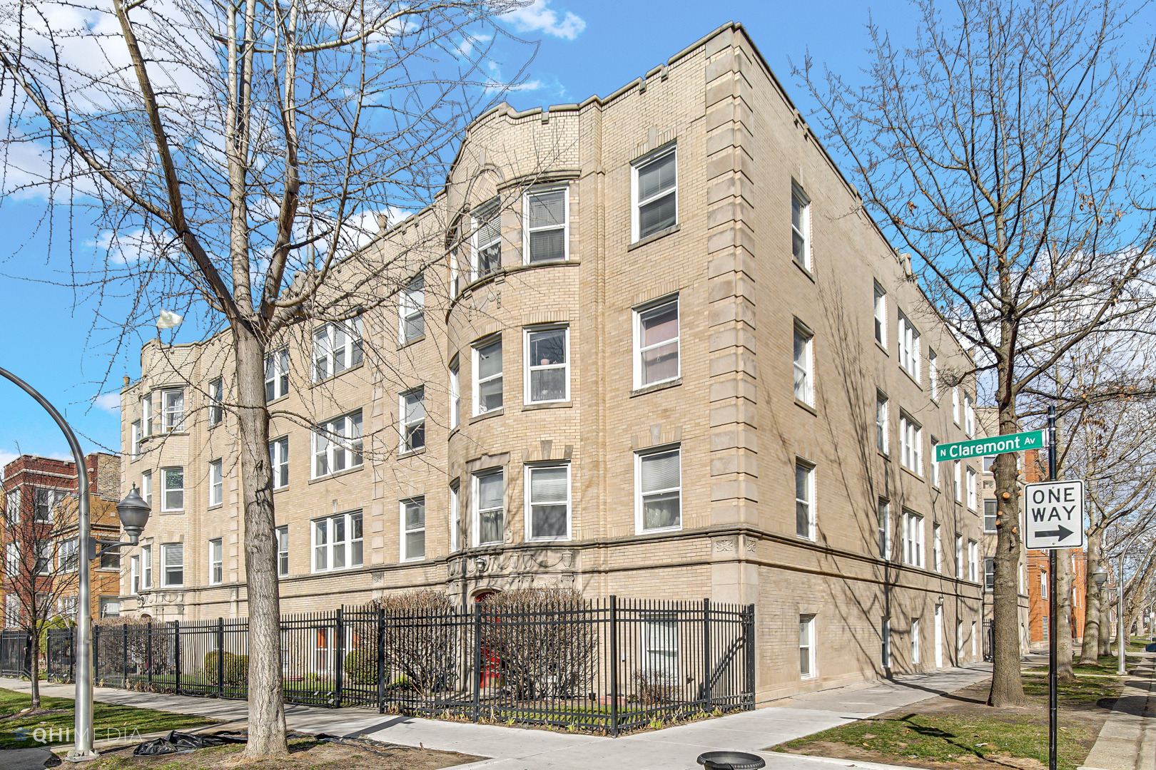 Rosemont Ave, Chicago, IL 60659