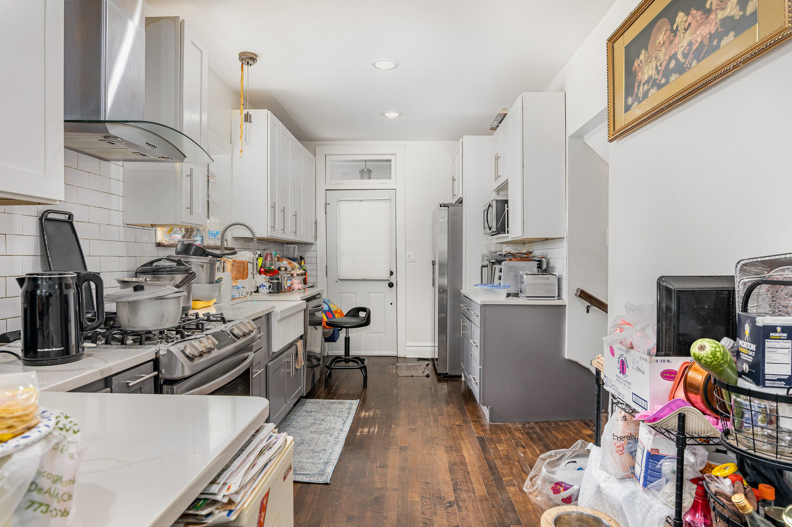 Hoffman St, Skokie, IL 60077