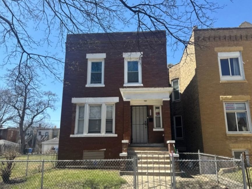 Rhodes Ave, Chicago, IL 60619