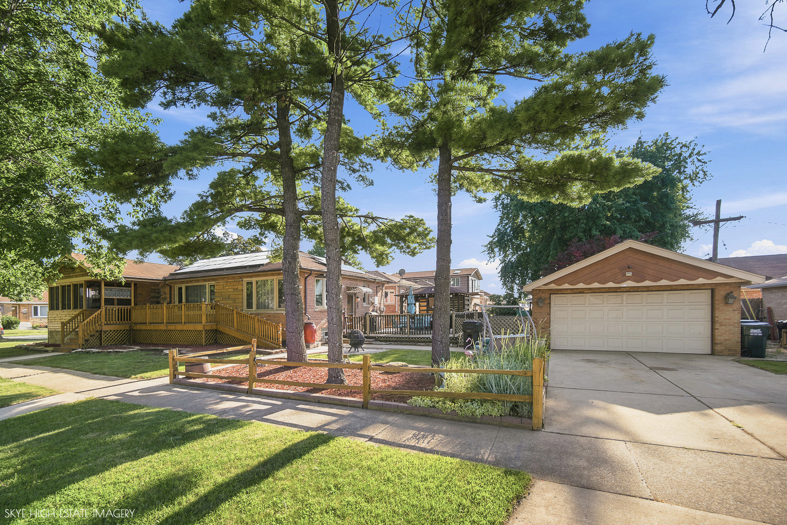 100th Pl, Evergreen Park, IL 60805