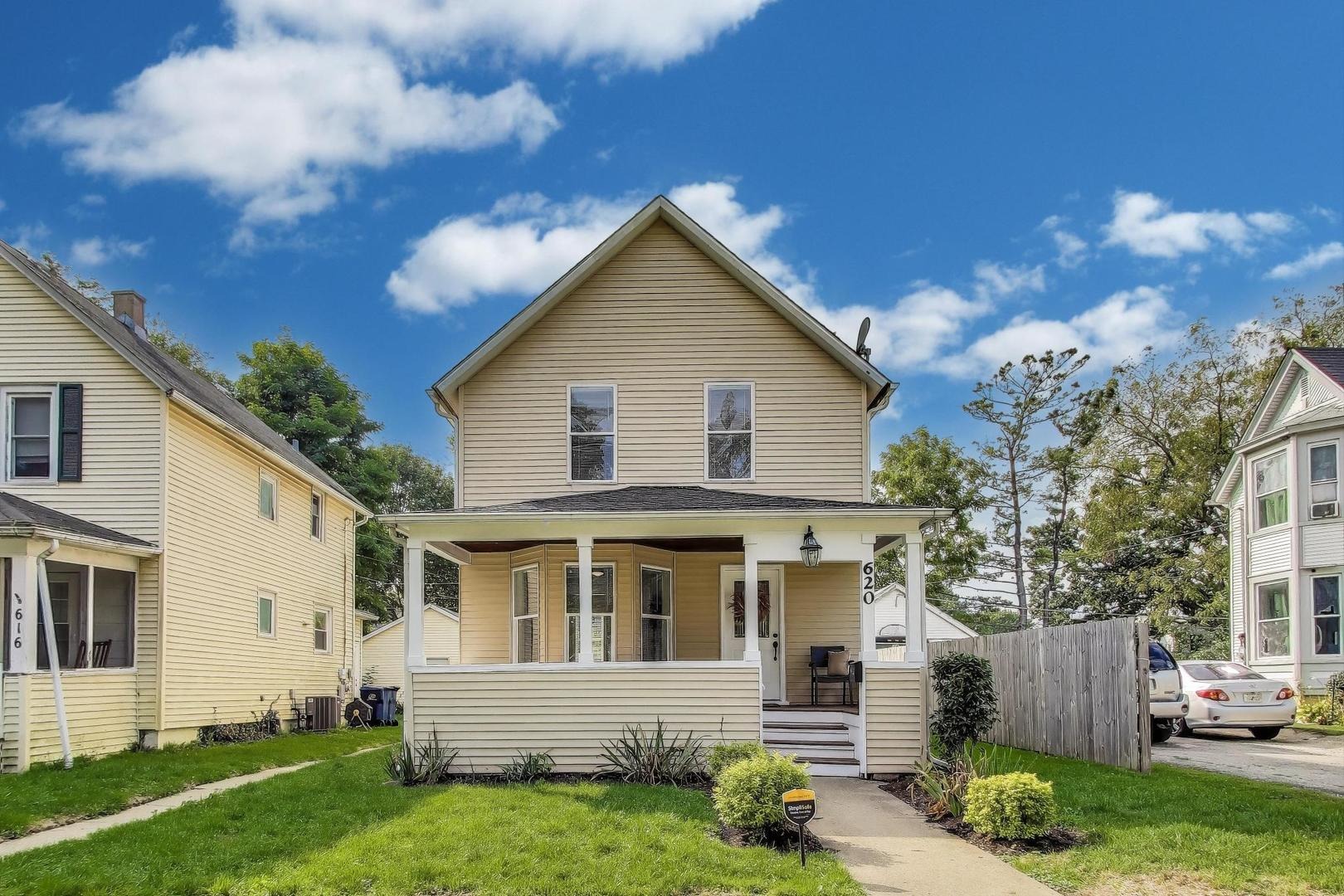 Poplar St, Waukegan, IL 60085 #1