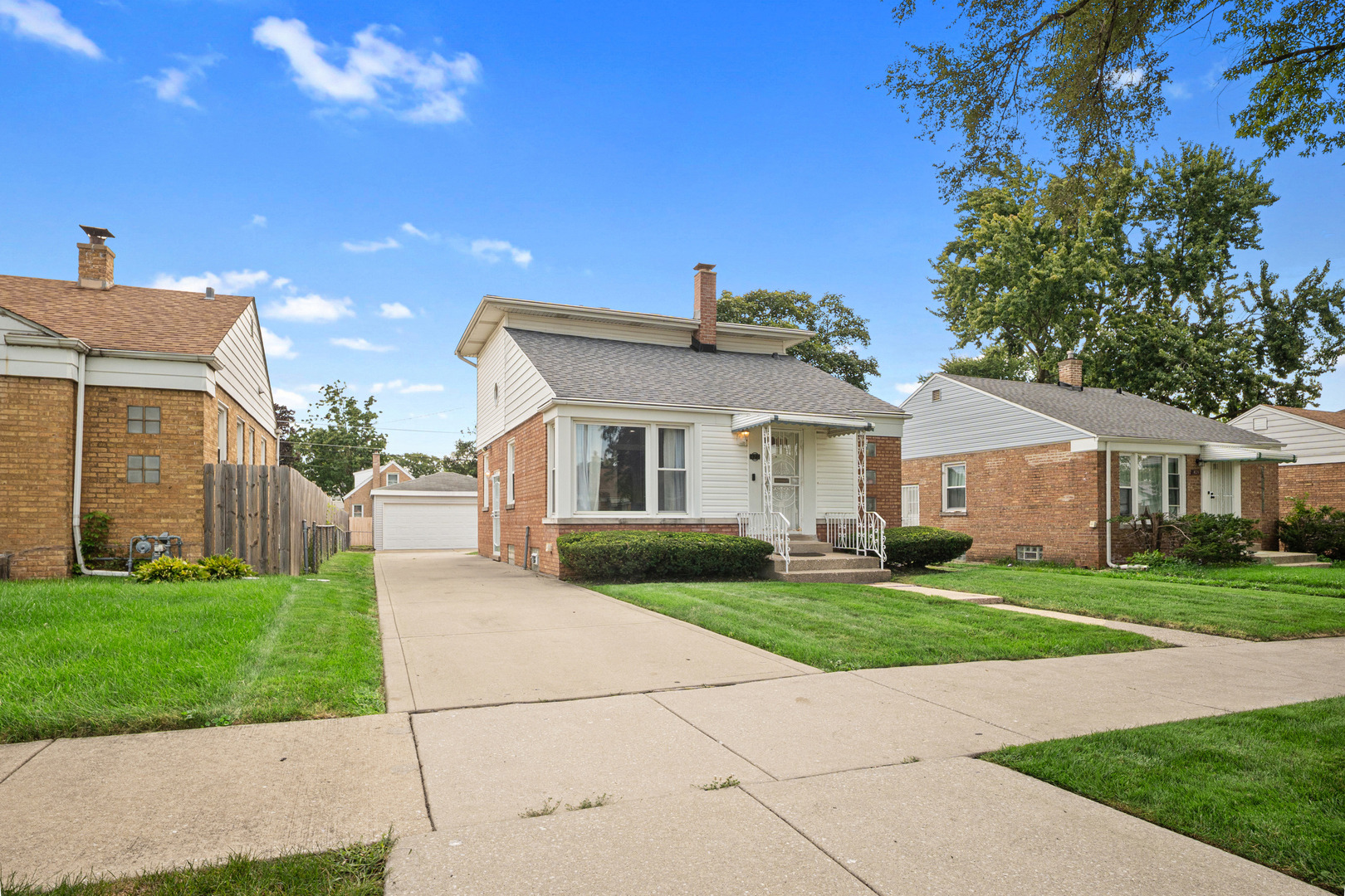 47th Ave, Bellwood, IL 60104