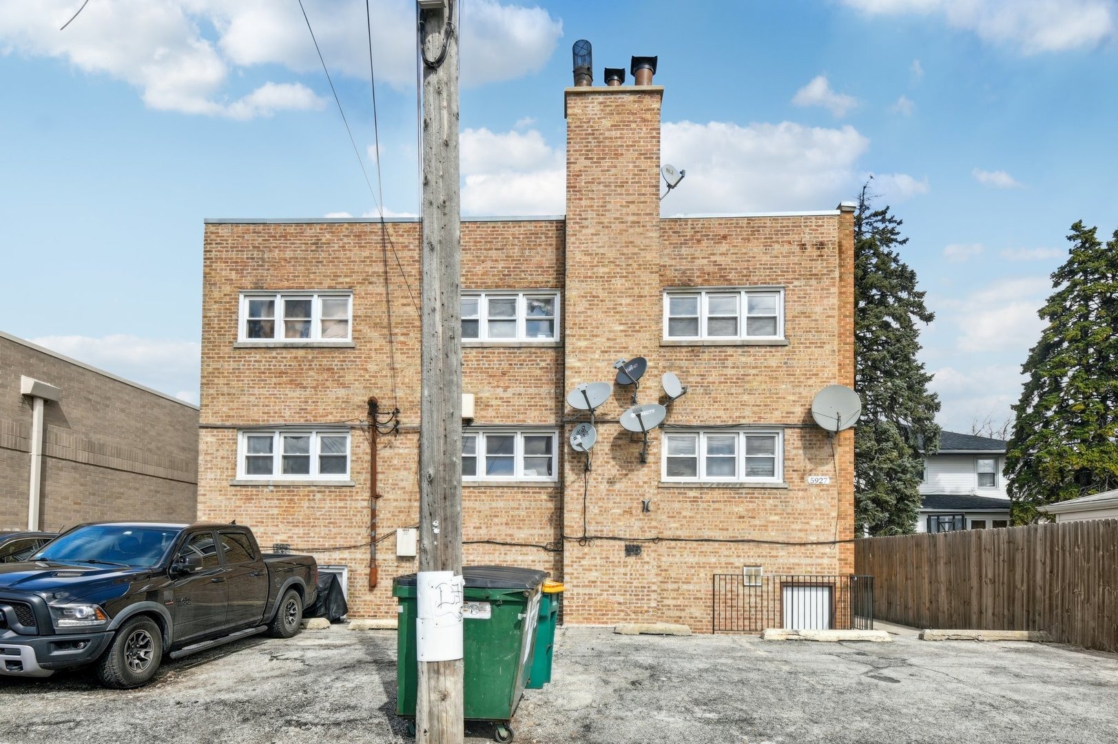 Addison St, Chicago, IL 60634