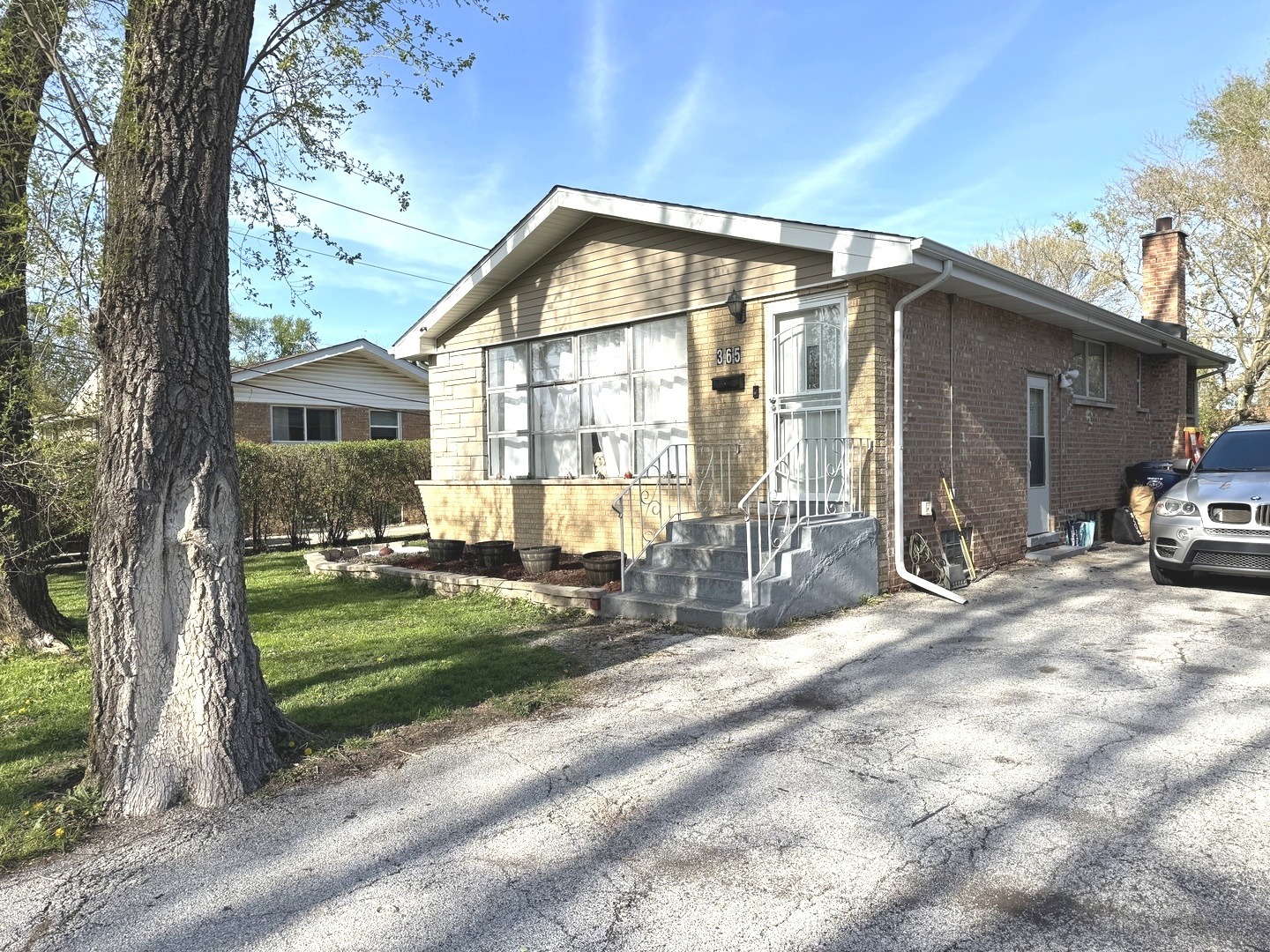 Sherry Ln, Chicago Heights, IL 60411