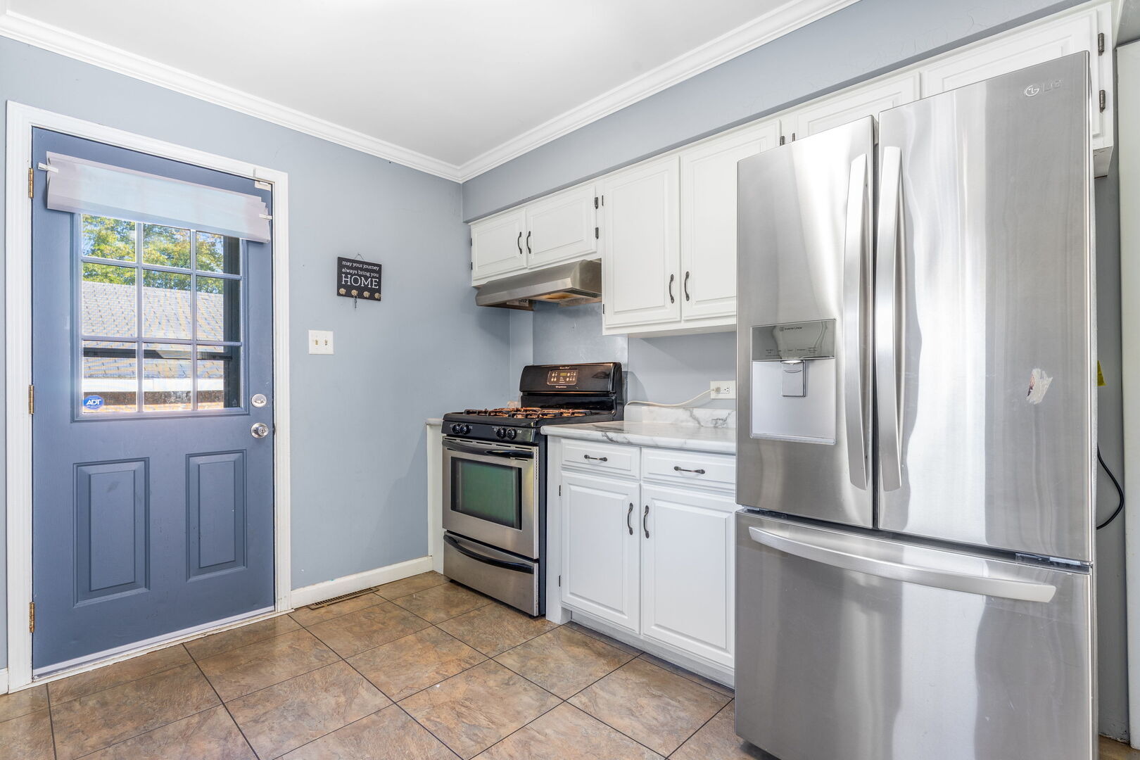 Commercial Ave, Lansing, IL 60438