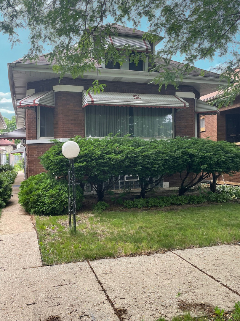 Elizabeth St, Chicago, IL 60620