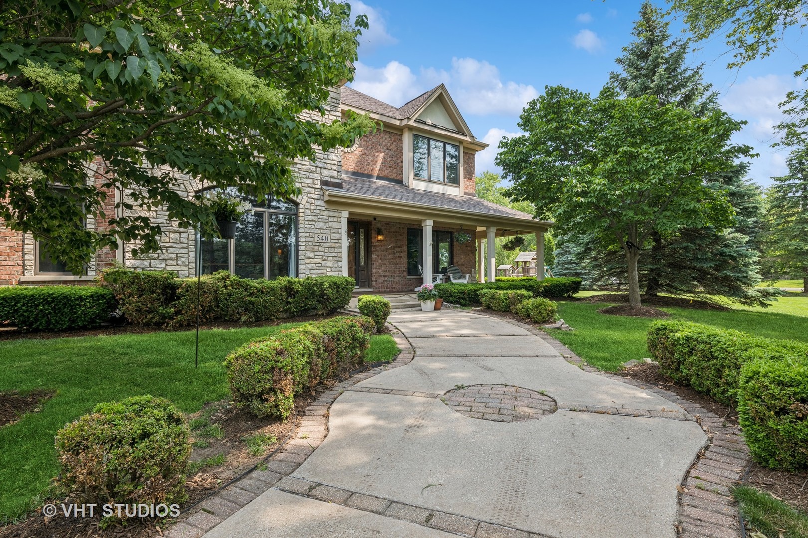 Harvard Ave, Barrington, IL 60010