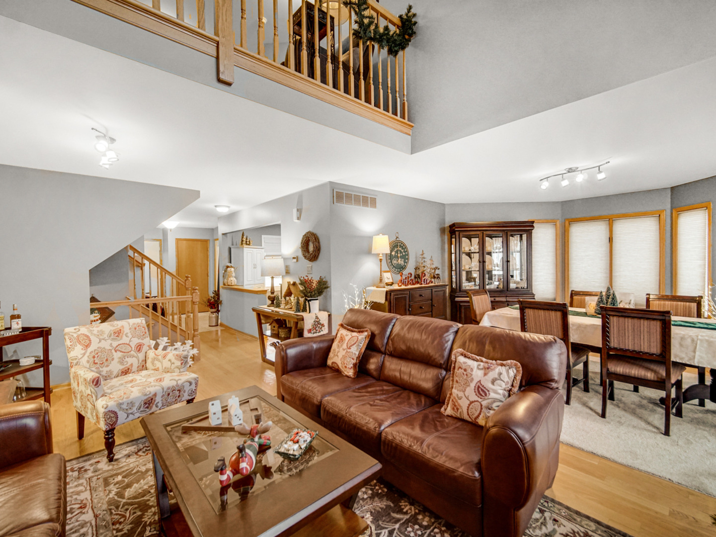 Dunmore Dr, Tinley Park, IL 60487