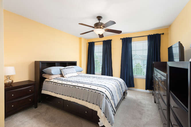 Slate Run, Elgin, IL 60124 #1