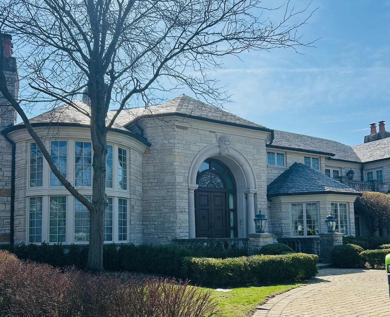 Natoma Dr, Oak Brook, IL 60523
