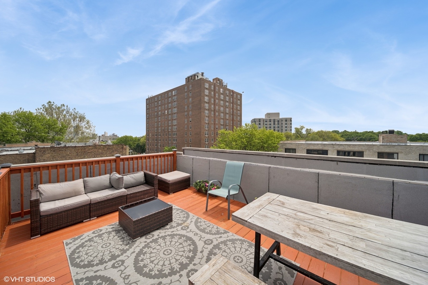 Ridge Ave, Chicago, IL 60660 #1