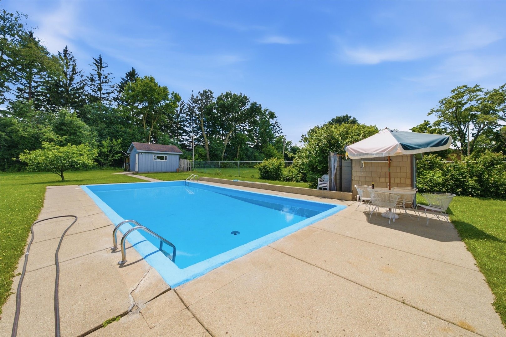 Apple Orchard Ln, Lincolnshire, IL 60069 #1
