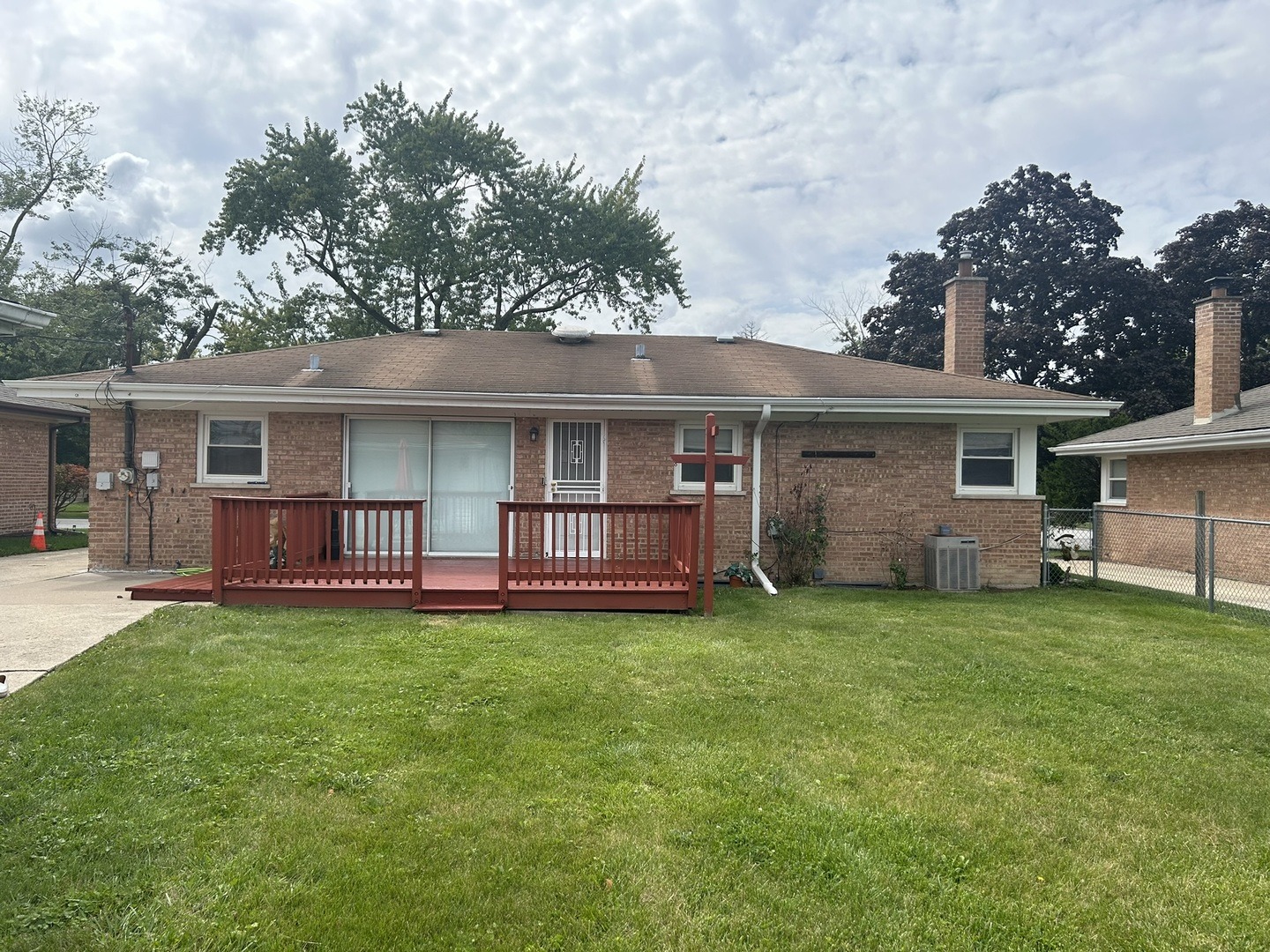 Dobson Ave, South Holland, IL 60473 #1