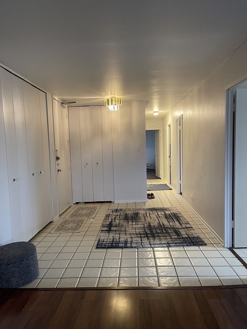 Kedzie Ave, Chicago, IL 60645 #1