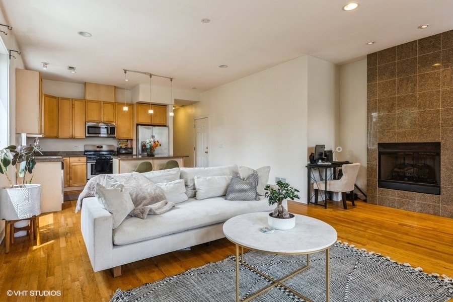 Maryland Ave, Chicago, IL 60637
