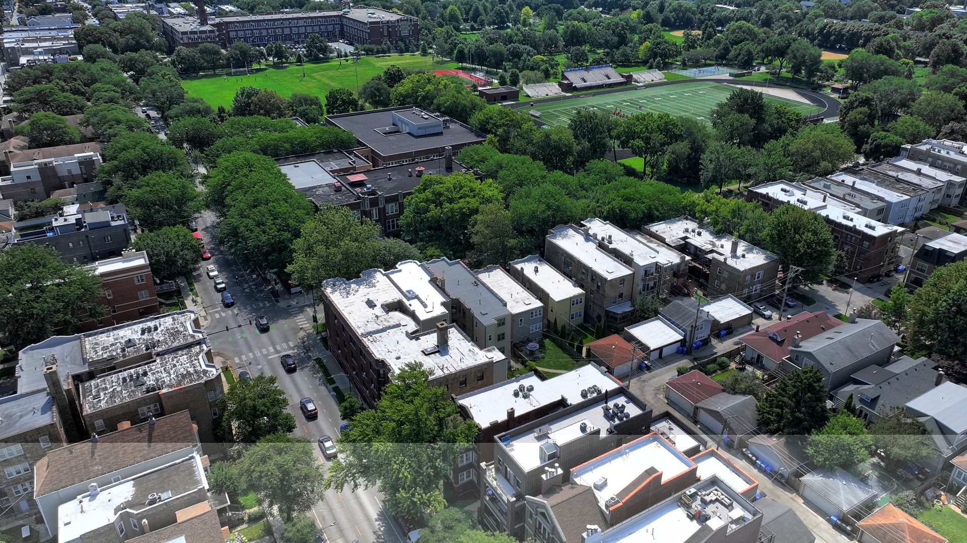 Foster Ave, Chicago, IL 60625