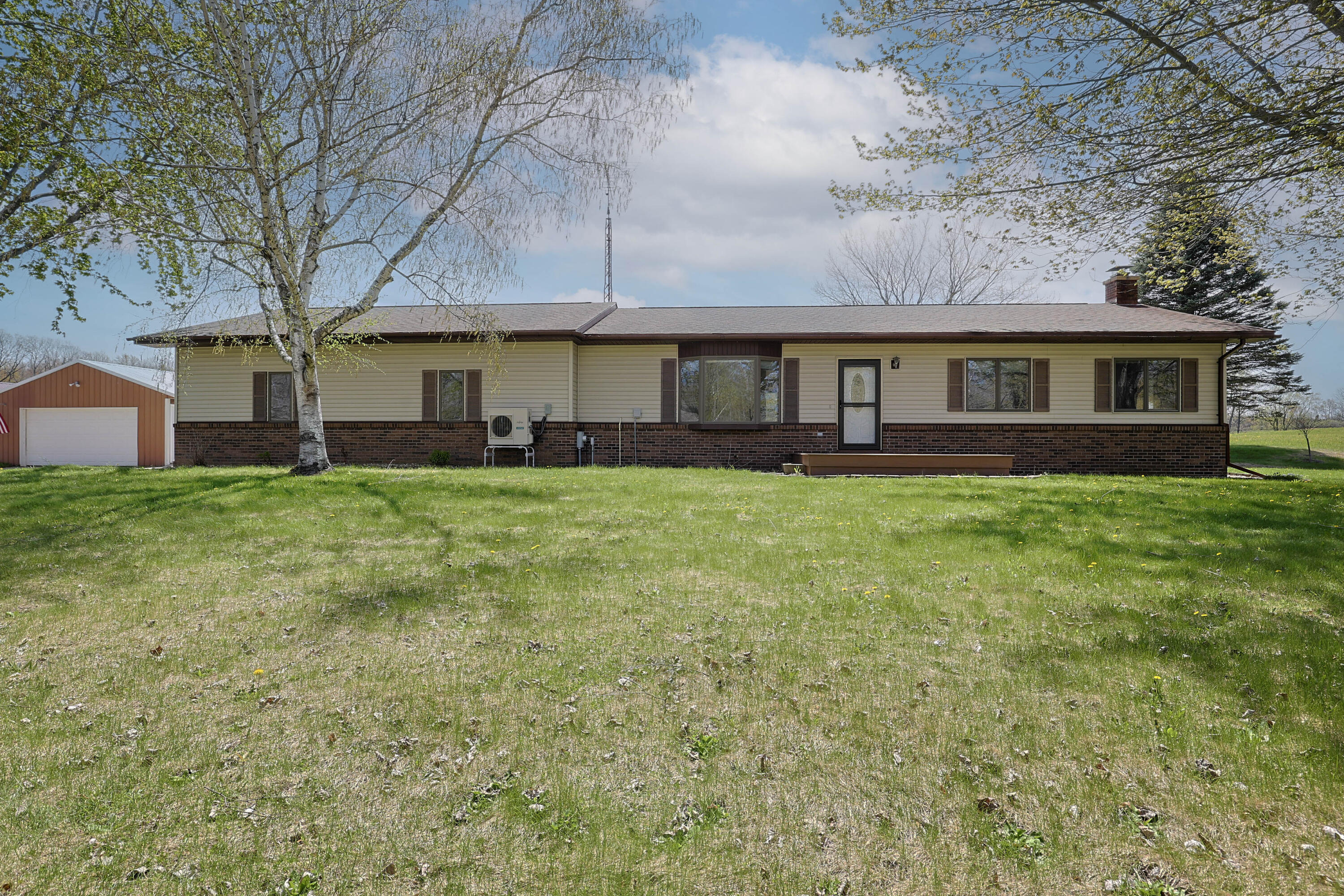 5 Mile Rd, White Cloud, MI 49349